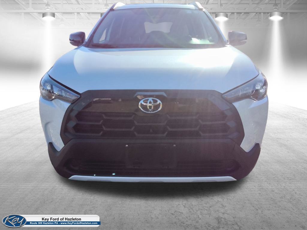 Used 2026 Toyota Corolla Cross LE w/ Moonroof Package AWD/4WD image 5