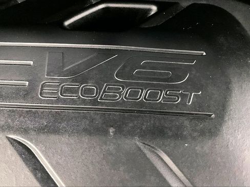 Used 2020 Ford Edge ST image 30