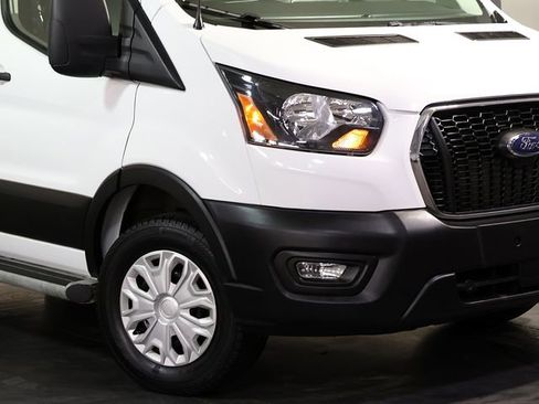 Used 2024 Ford Transit 250 Low Roof w/ Exterior Upgrade Package RWD image 8