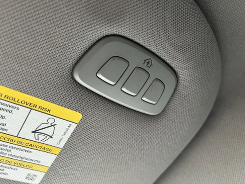 Used 2017 Ford F150 Lariat w/ Equipment Group 502A Luxury image 37