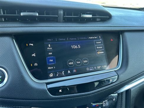 Used 2024 Cadillac XT5 Sportv image 16