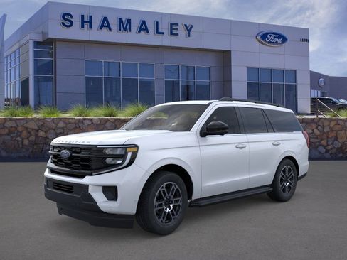 New 2025 Ford Expedition Active image 1