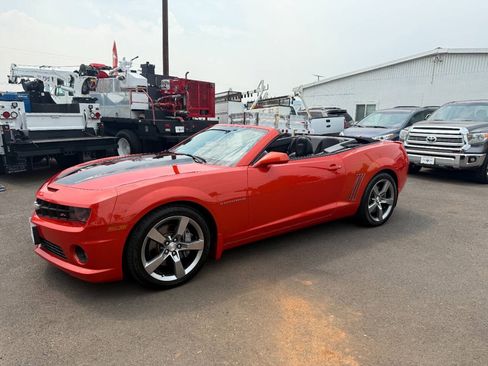 Used 2011 Chevrolet Camaro SS w/ RS Package RWD image 25