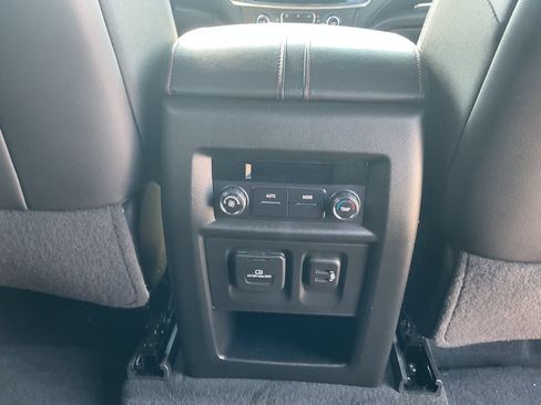 Used 2023 Chevrolet Traverse RS w/ LPO, Floor Liner Package AWD/4WD image 16