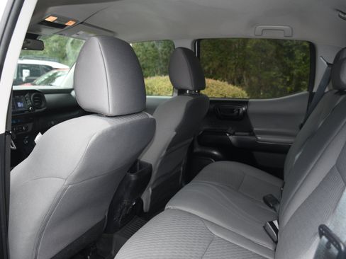 Used 2021 Toyota Tacoma SR image 15