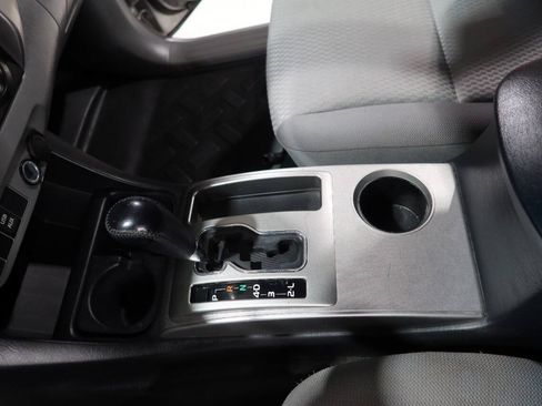 Used 2013 Toyota Tacoma PreRunner w/ SR5 Pkg RWD image 28