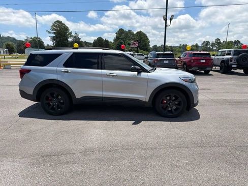 Used 2021 Ford Explorer ST w/ Equipment Group 401A AWD/4WD image 17