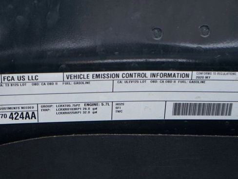 Used 2020 RAM 1500 Classic SLT w/ Luxury Group image 12