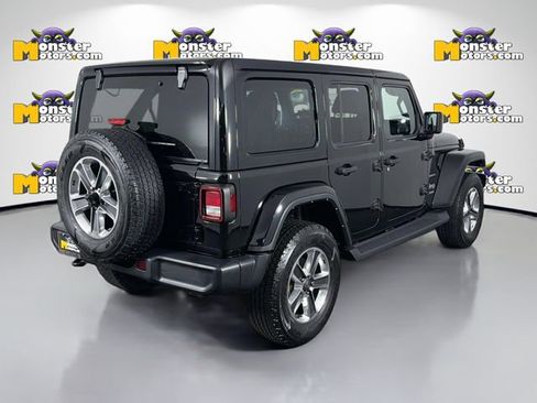 Used 2021 Jeep Wrangler Unlimited Sahara w/ Dual Top Group image 5
