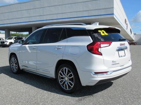 Used 2022 GMC Terrain Denali image 4