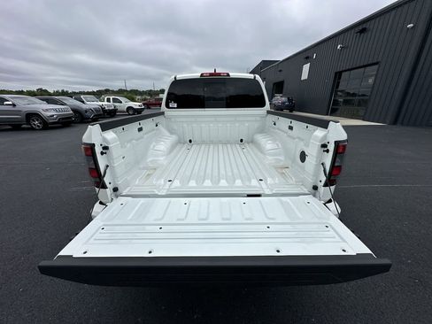New 2025 Nissan Frontier PRO-4X image 22