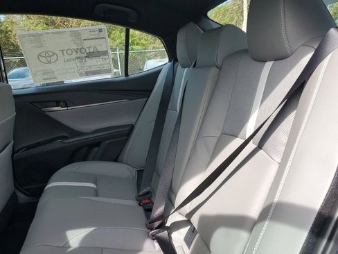 New 2025 Toyota Camry SE image 17
