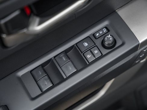 New 2026 Toyota Tundra Platinum image 44