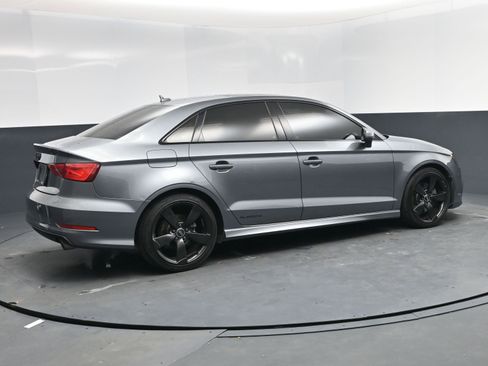 Used 2016 Audi A3 2.0T Premium image 4