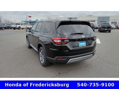 Used 2025 Honda Pilot EX-L image 7