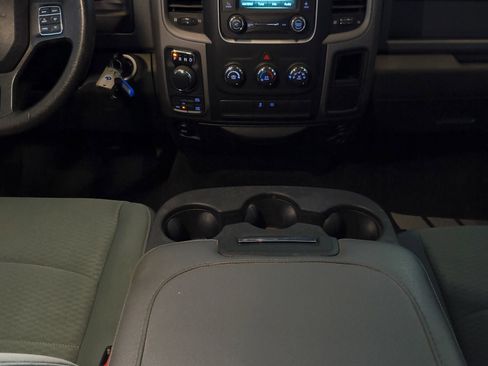 Used 2017 RAM 1500 Express w/ Black Ram 1500 Express Group image 16