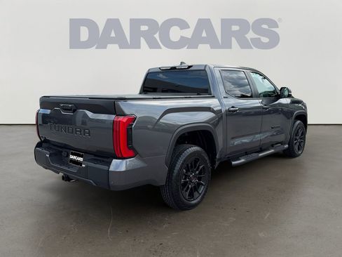 Used 2025 Toyota Tundra SR5 w/ SR5 Premium Package AWD/4WD image 7