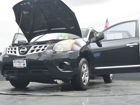 Used 2014 Nissan Rogue S w/ Convenience Package image 42