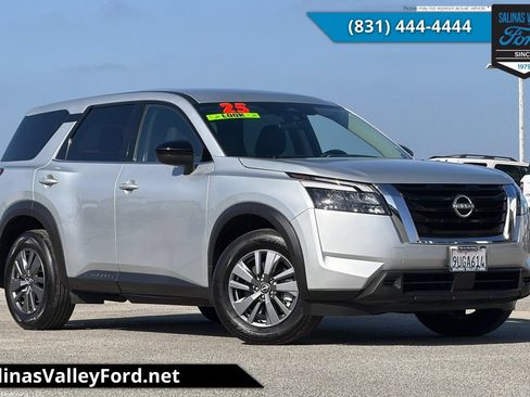 Used 2025 Nissan Pathfinder S FWD image 1