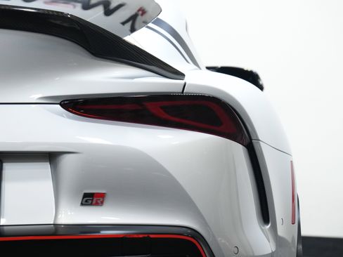 Used 2021 Toyota Supra Premium w/ Driver Assist Package image 17