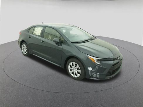 New 2026 Toyota Corolla LE image 13