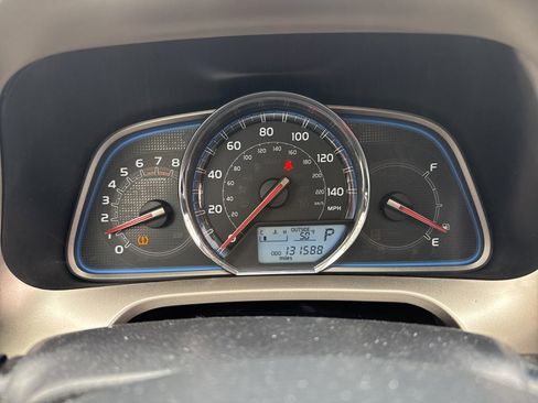 Used 2013 Toyota RAV4 Limited image 13