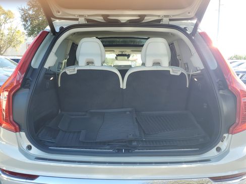 Used 2021 Volvo XC90 T6 Inscription w/ Advanced Package image 10