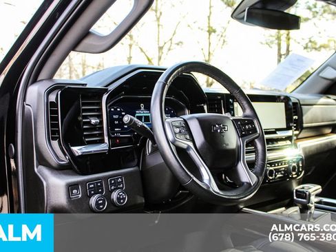 Used 2024 Chevrolet Silverado 1500 RST AWD/4WD image 21