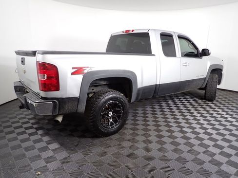 Used 2011 Chevrolet Silverado 1500 LT w/ All-Star Edition image 13