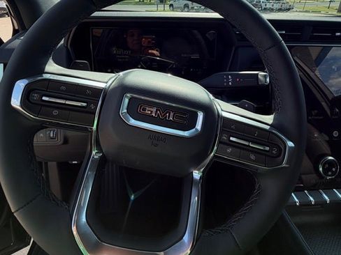 New 2026 GMC Terrain Elevation image 11