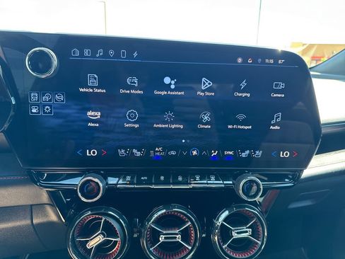 Used 2024 Chevrolet Blazer EV RS AWD/4WD image 18