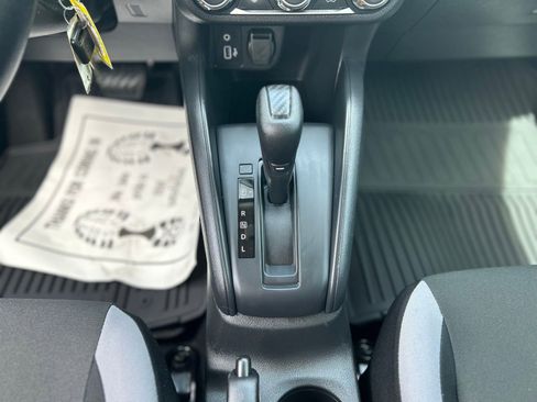 Used 2025 Nissan Versa S w/ Trunk Package image 17