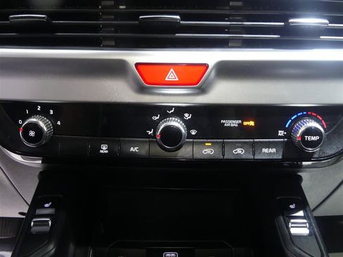 Used 2021 Kia Telluride S AWD/4WD image 31