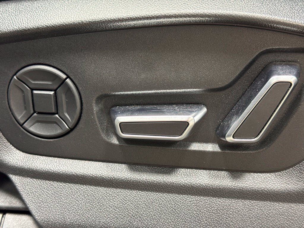 Used 2021 Audi SQ7 Premium Plus AWD/4WD image 21