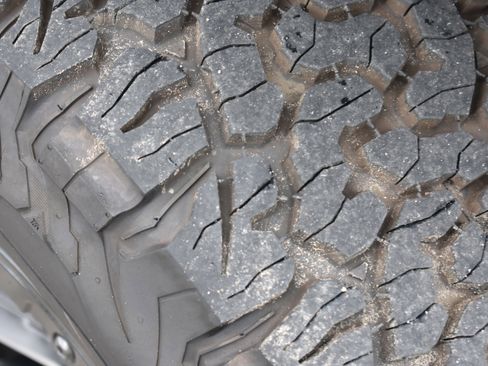 Used 2025 Jeep Wrangler Unlimited Rubicon image 11