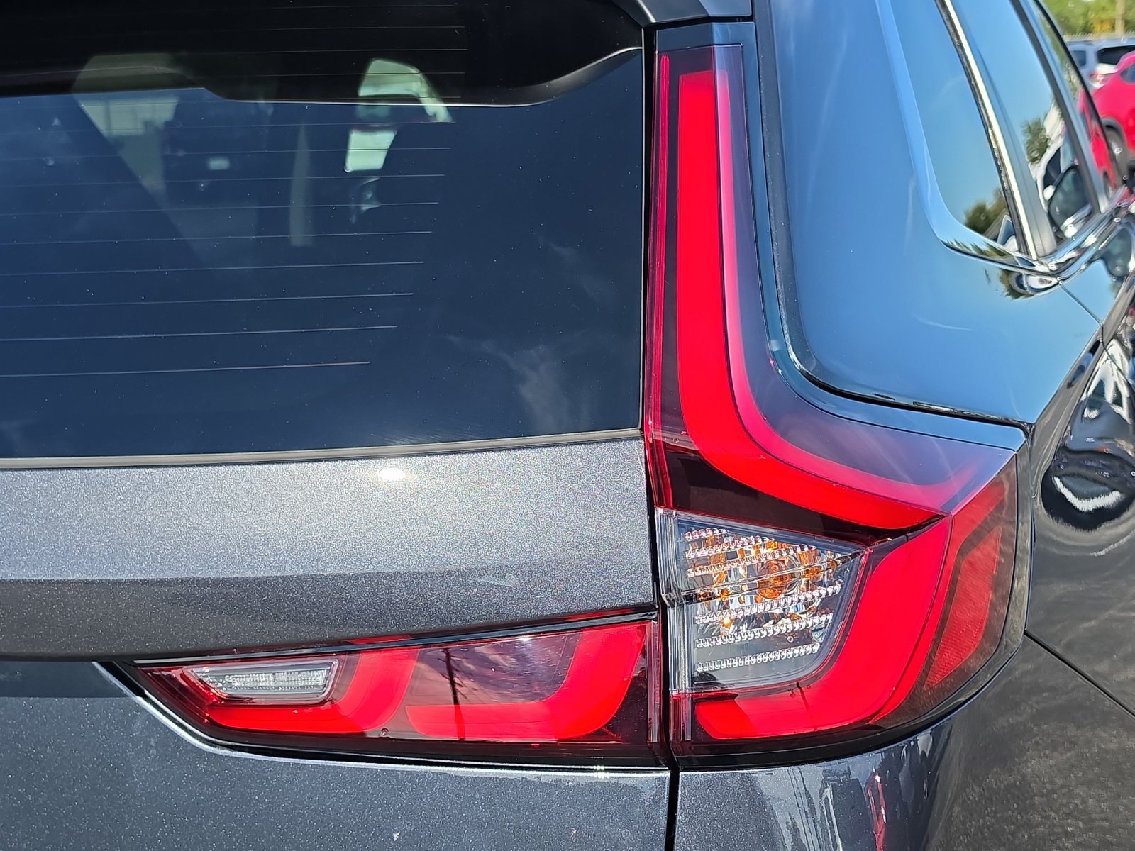Used 2024 Honda CR-V EX image 7
