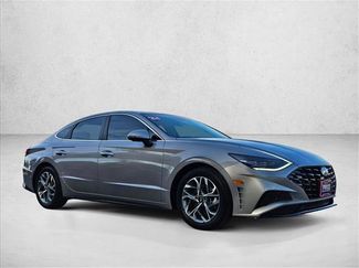 Used 2023 Hyundai Sonata SEL w/ Convenience Package video 3
