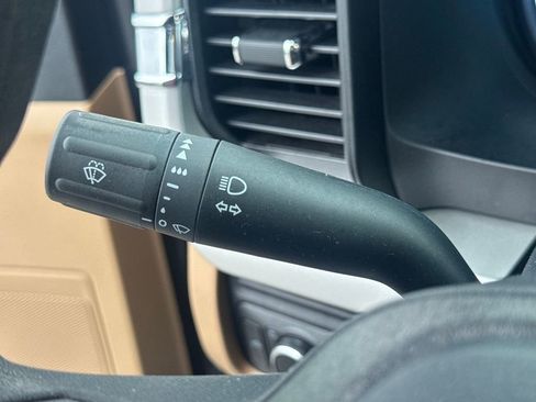 Used 2025 Ford F350 XLT image 38