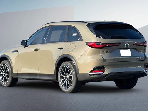 New 2025 MAZDA CX-70 Plug-In Hybrid w/ Premium Plus image 5