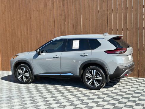 Used 2023 Nissan Rogue SL w/ SL Premium Package image 15