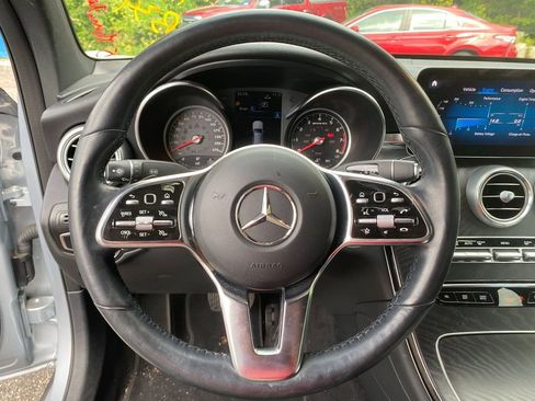 Used 2023 Mercedes-Benz GLC 300 4MATIC Coupe image 15