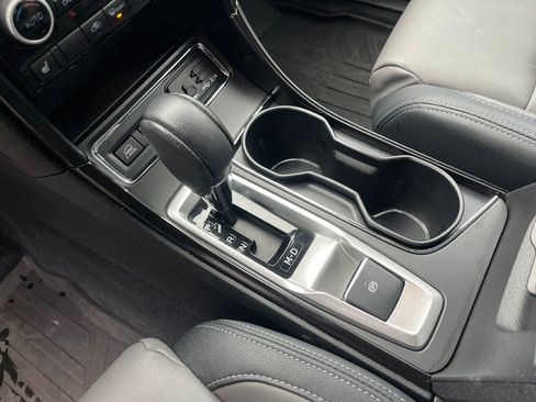 Used 2022 Subaru Ascent Onyx Edition image 24