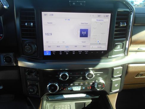 Used 2025 Ford F250 King Ranch w/ Chrome Package image 3