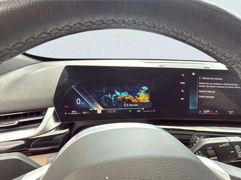 Used 2023 BMW X1 xDrive28i image 11