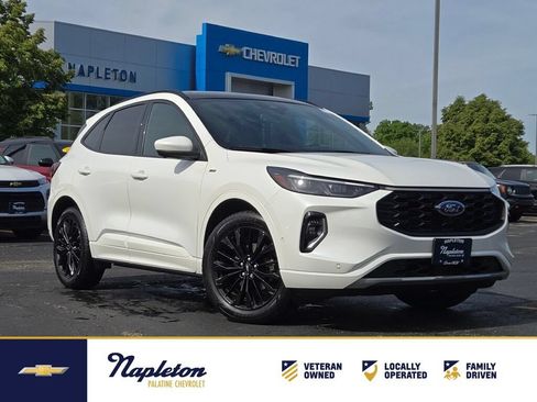 Used 2023 Ford Escape ST-Line Elite w/ Premium Technology Package AWD/4WD image 1