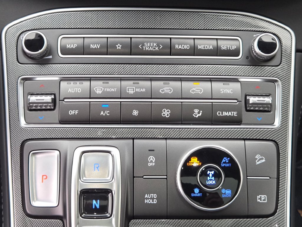 Used 2023 Hyundai Santa Fe SEL w/ Premium Package AWD/4WD image 31