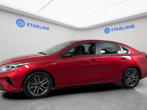 Used 2024 Kia Forte GT-Line w/ GT-Line Premium Package image 3