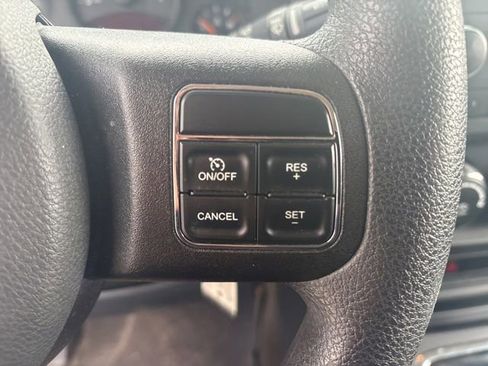 Used 2015 Jeep Patriot Sport w/ Tire & Wheel Group AWD/4WD image 15