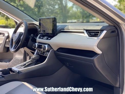 Used 2024 Toyota RAV4 XLE Premium image 18