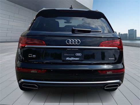 Certified 2023 Audi Q5 2.0T Premium w/ Convenience Package image 5